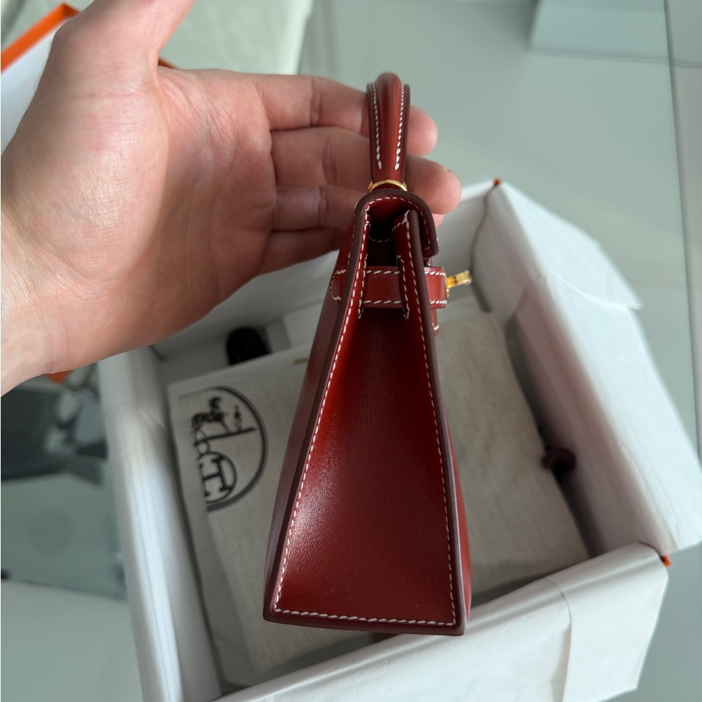 Hermes Red box Leather mini Kelly with Gold Hardware - Picture 7 of 14